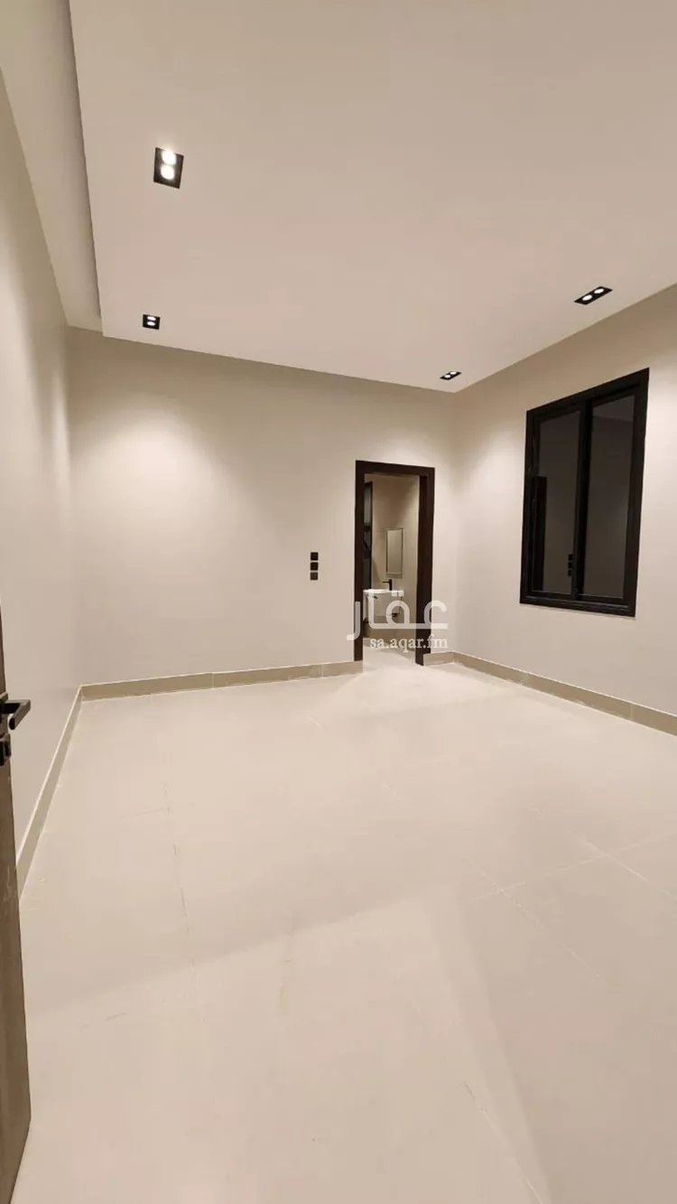 فيلا للبيع في شارع العباس بن حاتم, حي غرناطة, مدينة الرياض, منطقة الرياض صورة 3