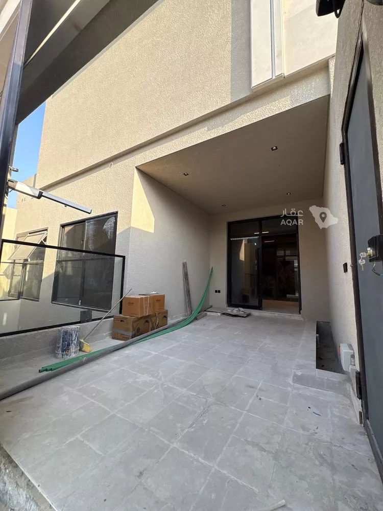 فيلا للبيع في شارع مرخ, حي الورود, مدينة الرياض, منطقة الرياض صورة 2