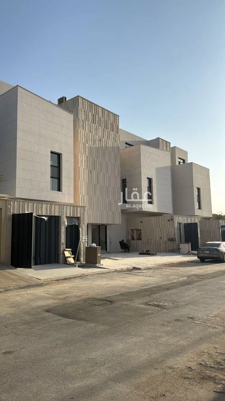 دور للبيع في شارع المراتبي, حي الوادي, مدينة الرياض, منطقة الرياض صورة 2
