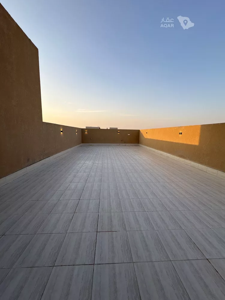 Apartment for Sale in Riyadh Al Arid 9