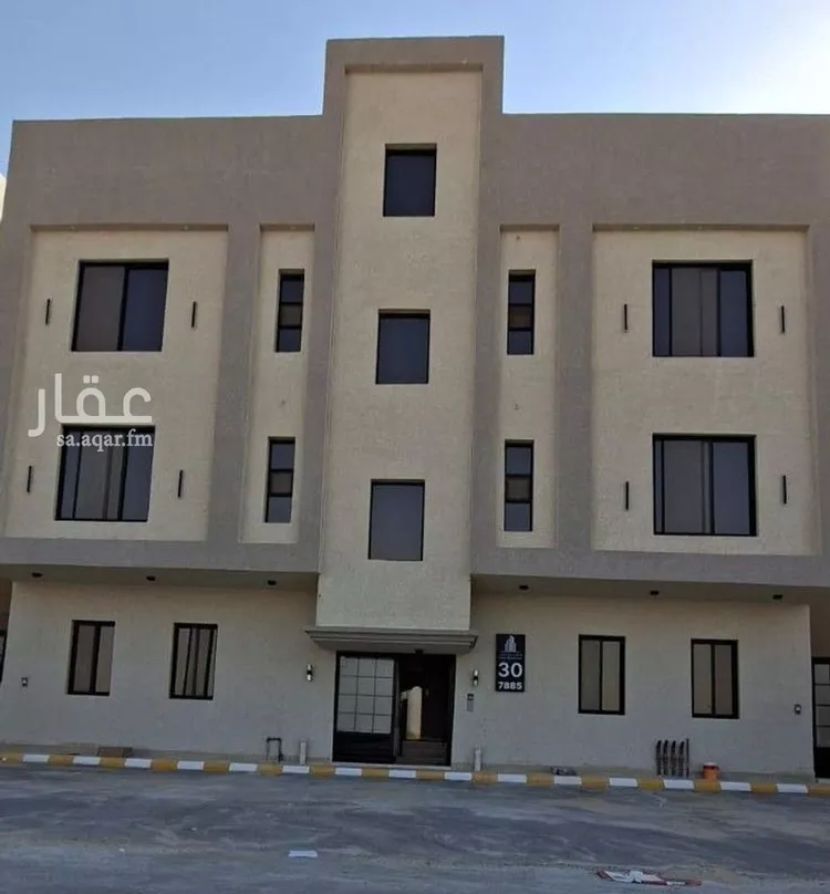 شقة للبيع في شارع أبو عبيدة بن الجراح, حي الشعلة, مدينة الدمام, المنطقة الشرقية 11