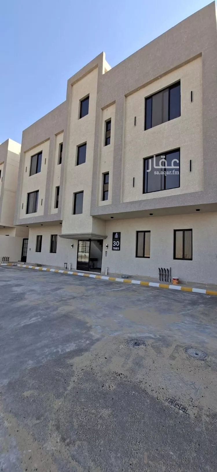 شقة للبيع في شارع أبو عبيدة بن الجراح, حي الشعلة, مدينة الدمام, المنطقة الشرقية 9
