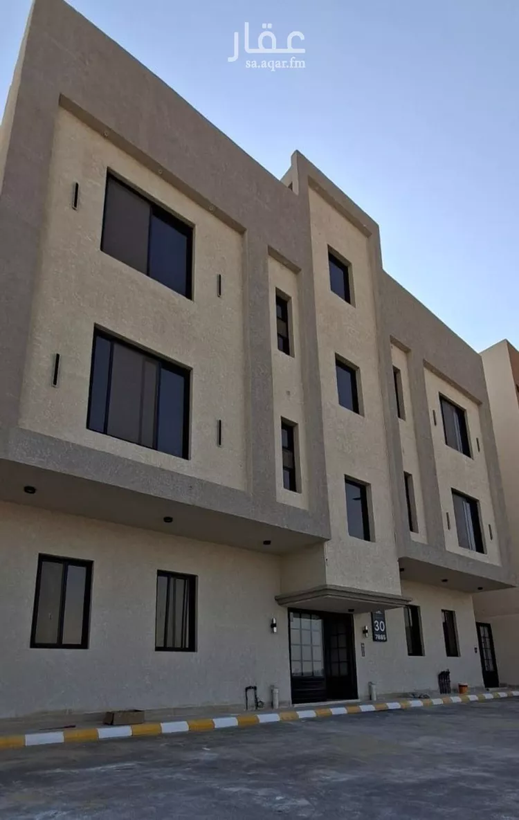 Apartment for Sale in Dammam Ash Shulah 12