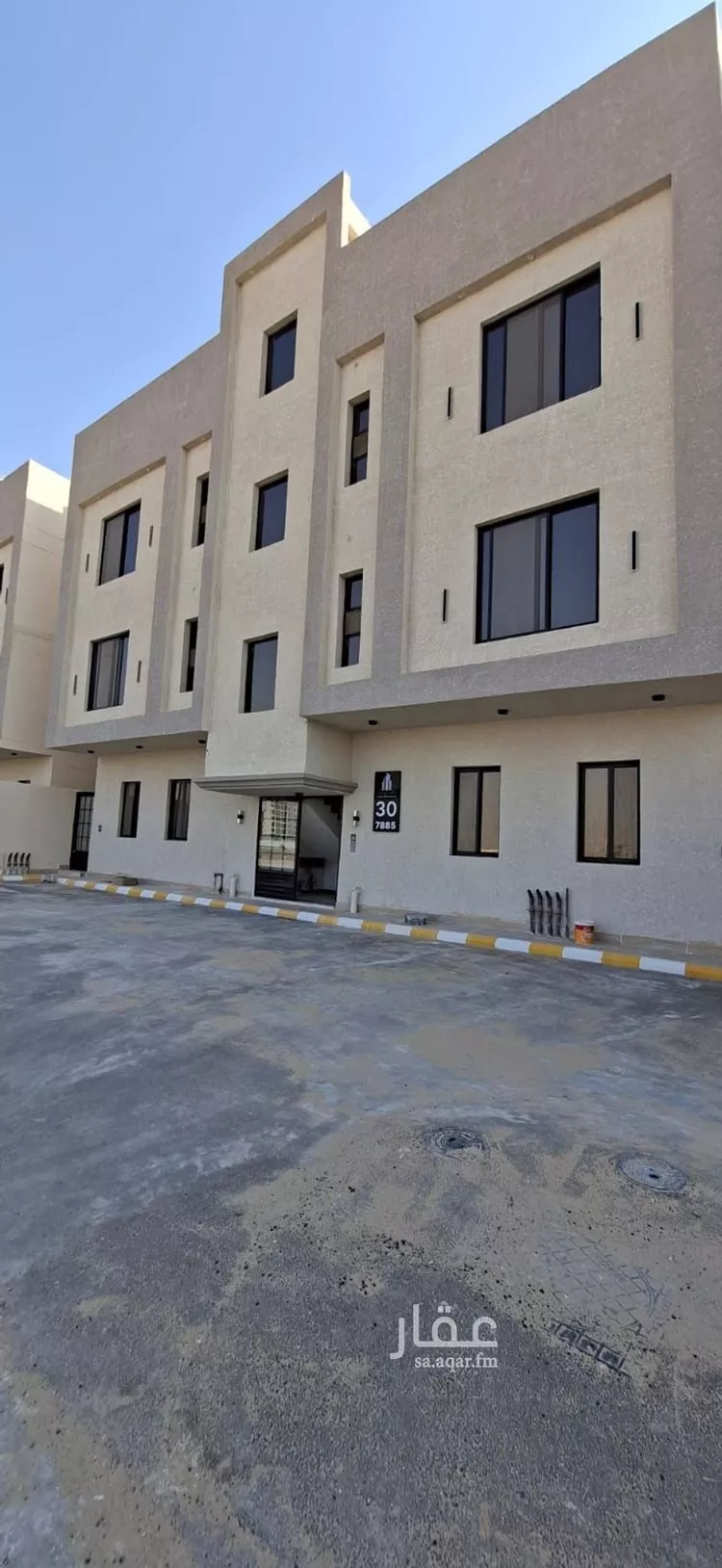 شقة للبيع في شارع أبو عبيدة بن الجراح, حي الشعلة, مدينة الدمام, المنطقة الشرقية 9