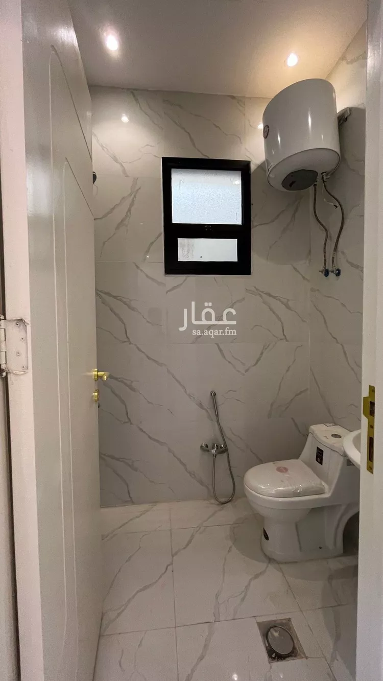 شقة للبيع في شارع وادي المياة, حي بدر, مدينة الرياض, منطقة الرياض 7