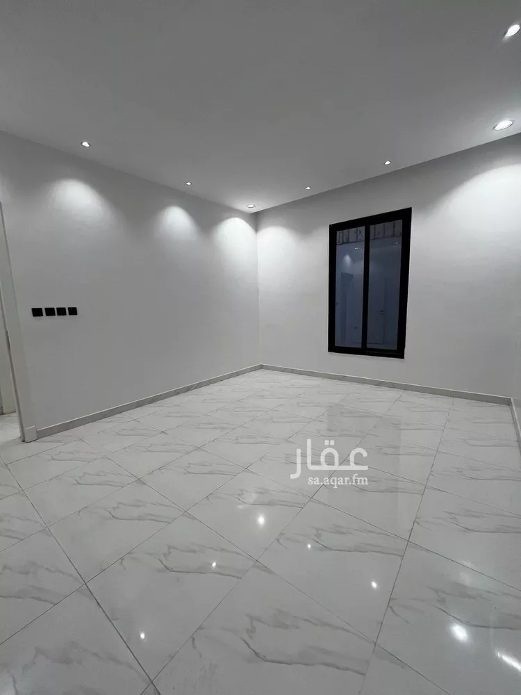 فيلا للبيع في شارع الإمام أبي طاهر, حي السويدي, مدينة الرياض, منطقة الرياض 19