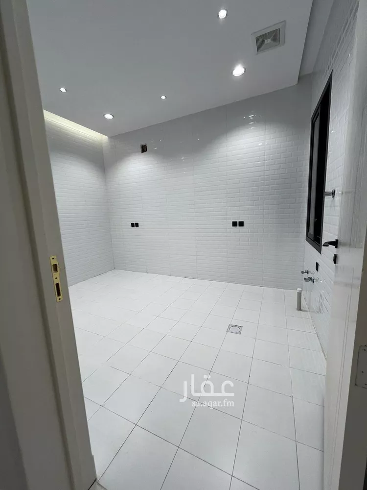 دور للبيع في شارع الجماء, حي السويدي, مدينة الرياض, منطقة الرياض 11