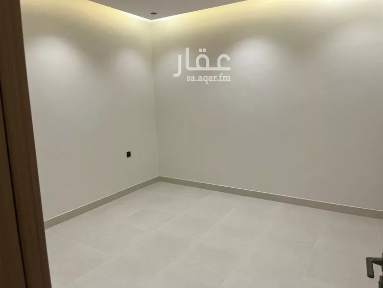 دور للبيع في شارع محمد المنتصر, حي طويق, مدينة الرياض, منطقة الرياض 7
