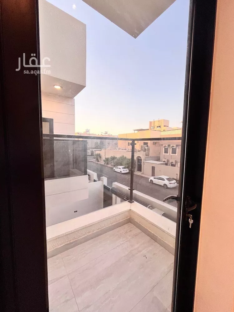 فيلا للبيع في شارع أبي الفتح الحصري, حي الدريهمية, مدينة الرياض, منطقة الرياض 13