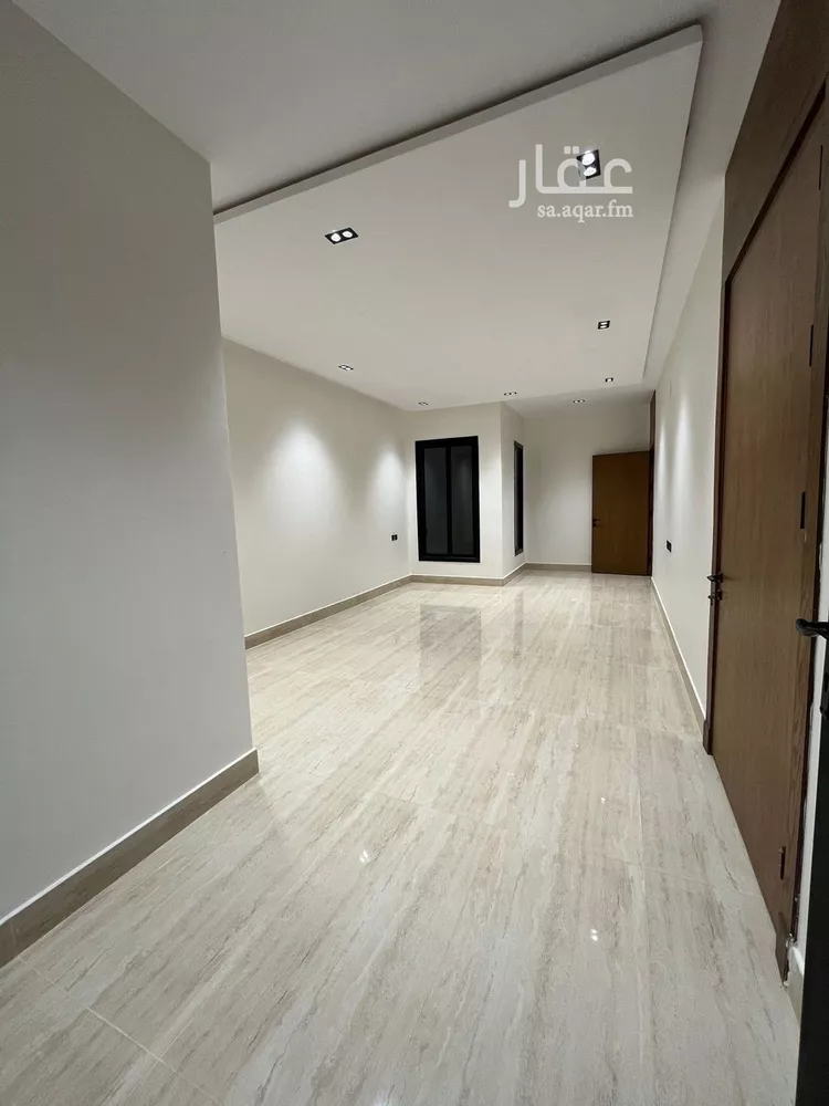 Floor for Sale in Riyadh Okaz