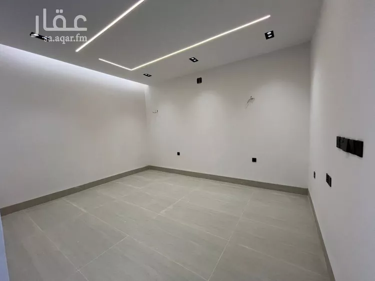 شقة للبيع في شارع الحويمة, حي عكاظ, مدينة الرياض, منطقة الرياض صورة 2