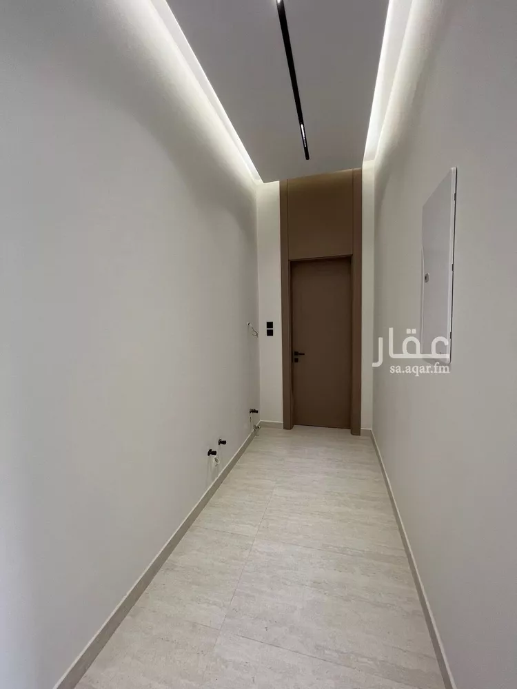 دور للبيع في شارع الشيهان, حي نمار, مدينة الرياض, منطقة الرياض صورة 5