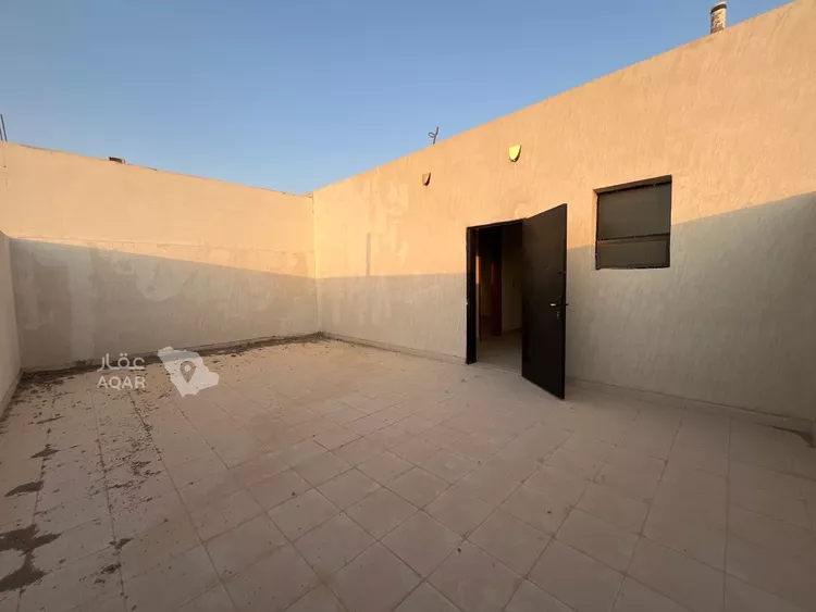 شقة للبيع في شارع محمد بن صاف, حي عكاظ, مدينة الرياض, منطقة الرياض صورة 4