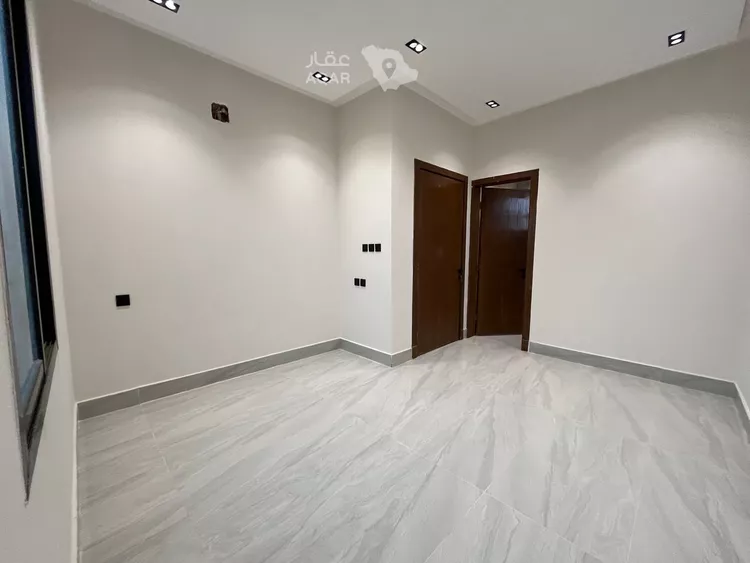 Villa for Sale in Riyadh Tuwaiq 8