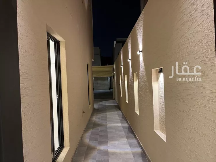 فيلا للبيع في شارع زينب الثقفية, حي العوالي, مدينة الرياض, منطقة الرياض 10