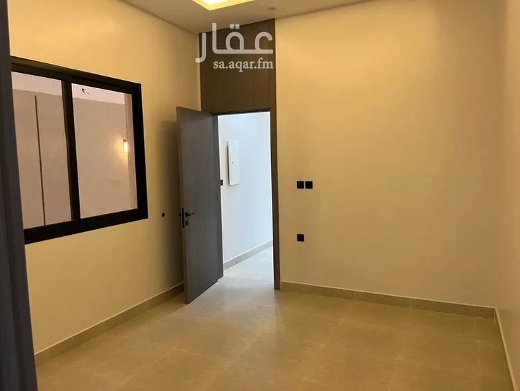 فيلا للبيع في شارع عبدالله مدهر, حي العوالي, مدينة الرياض, منطقة الرياض 7