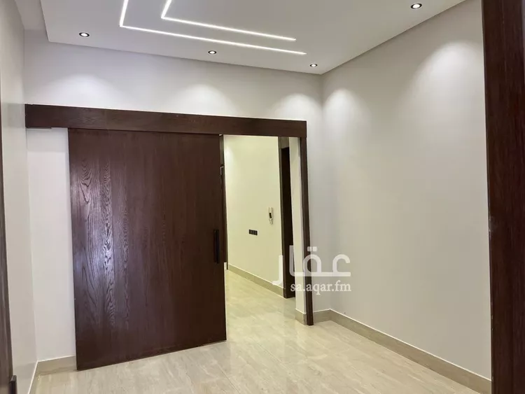 فيلا للبيع في شارع زينب الثقفية, حي العوالي, مدينة الرياض, منطقة الرياض صورة 3