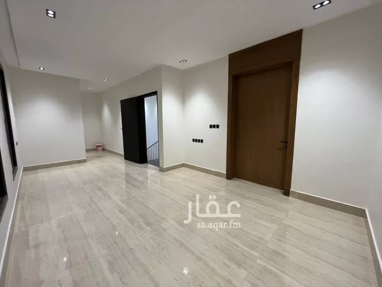 دور للبيع في شارع ابن المنذر, حي عكاظ, مدينة الرياض, منطقة الرياض 8