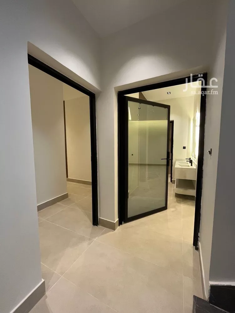 شقة للبيع في شارع النمور, حي عكاظ, مدينة الرياض, منطقة الرياض 9