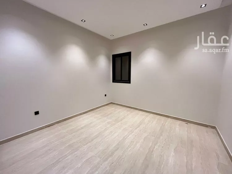 Floor for Sale in Riyadh Al Hazm 9