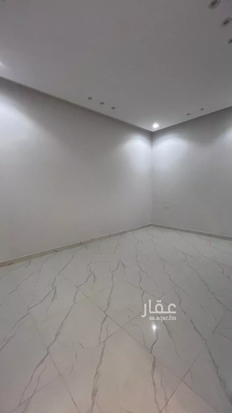 شقة للبيع في شارع أبي عثمان الناجم, حي بدر, مدينة الرياض, منطقة الرياض 15