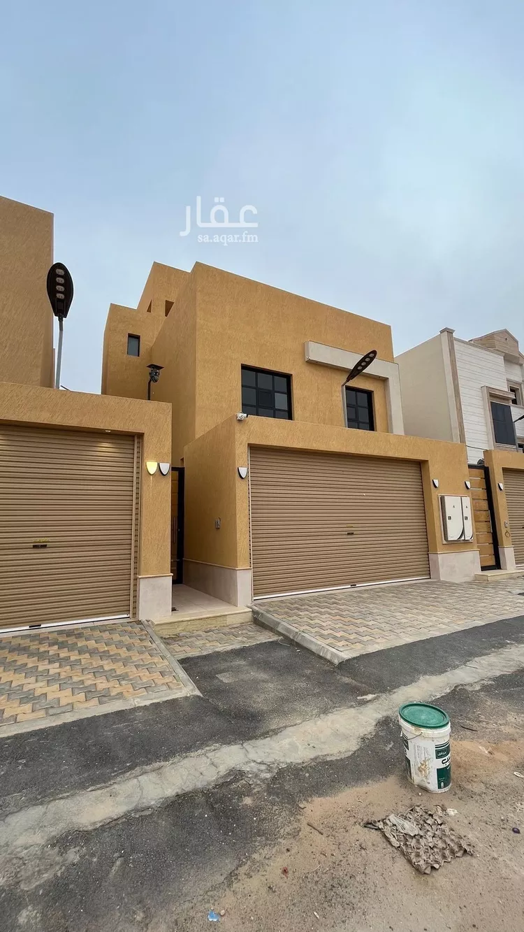 شقة للبيع في شارع الفل, حي عكاظ, مدينة الرياض, منطقة الرياض 1 صورة