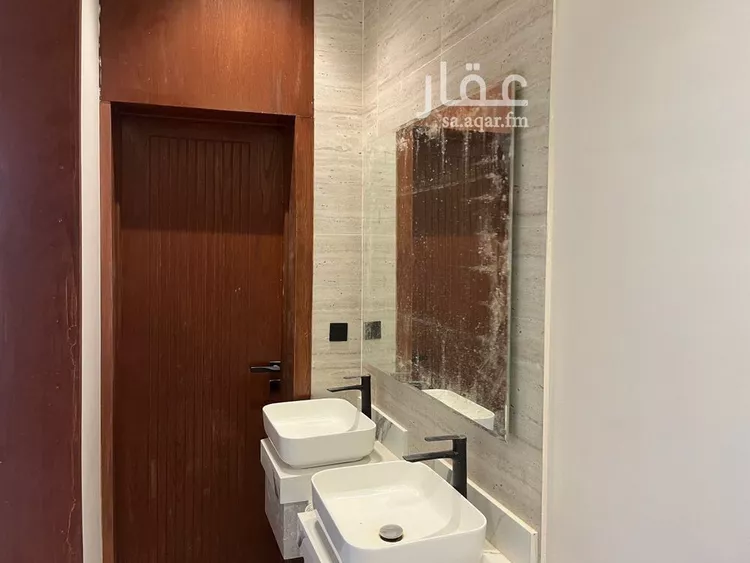 دور للبيع في شارع العرضية, حي طويق, مدينة الرياض, منطقة الرياض صورة 5