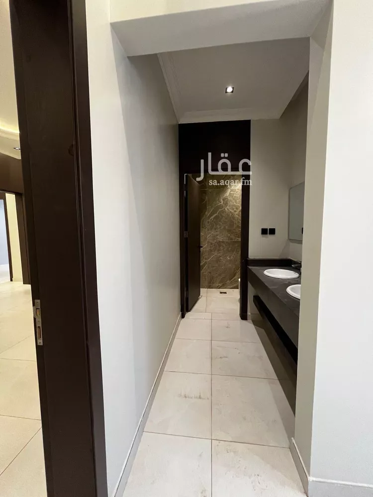 دور للبيع في شارع حريملاء, حي السويدي, مدينة الرياض, منطقة الرياض 15