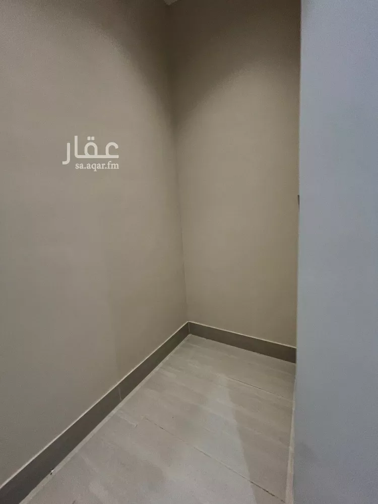 دور للبيع في شارع إبراهيم بن عبدالرحمن بن طوق, حي الزهرة, مدينة الرياض, منطقة الرياض صورة 2