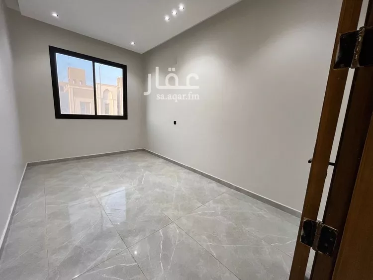 دور للبيع في شارع أبي عبيدة النابلسي, حي عكاظ, مدينة الرياض, منطقة الرياض 8