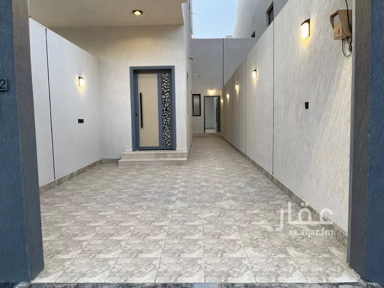 فيلا للبيع في شارع عبدالله مدهر, حي العوالي, مدينة الرياض, منطقة الرياض صورة 5