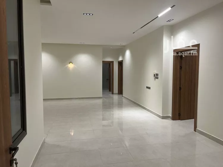 دور للبيع في شارع بلال بن رباح, حي طويق, مدينة الرياض, منطقة الرياض صورة 3