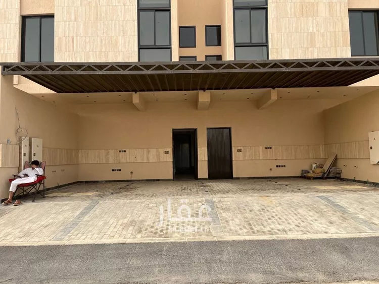 دور للبيع في شارع بلال بن رباح, حي طويق, مدينة الرياض, منطقة الرياض صورة 2