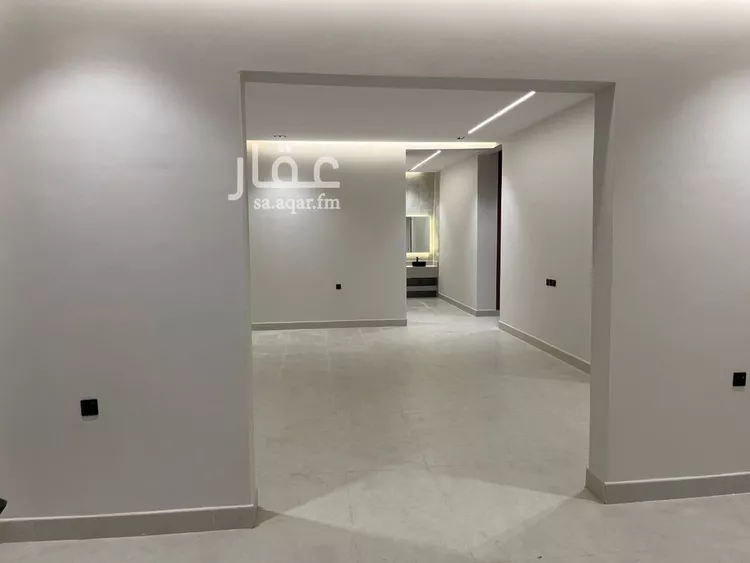 Floor for Sale in Riyadh Tuwaiq 10