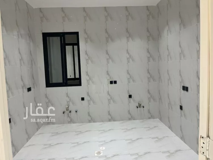 شقة للبيع في شارع أبي بكر بن حسين العيدروس, حي العوالي, مدينة الرياض, منطقة الرياض 15
