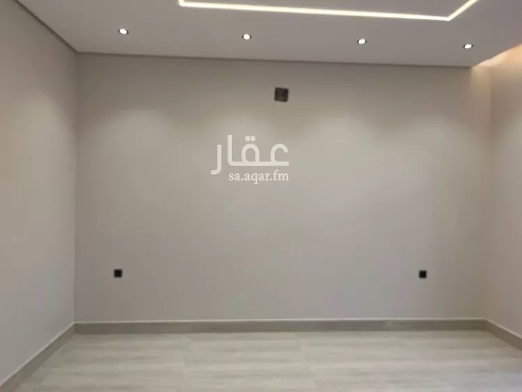 دور للبيع في شارع المنتشر, حي طويق, مدينة الرياض, منطقة الرياض 7