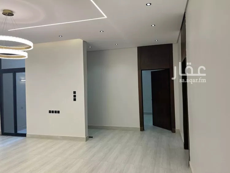 دور للبيع في شارع المنتشر, حي طويق, مدينة الرياض, منطقة الرياض 8
