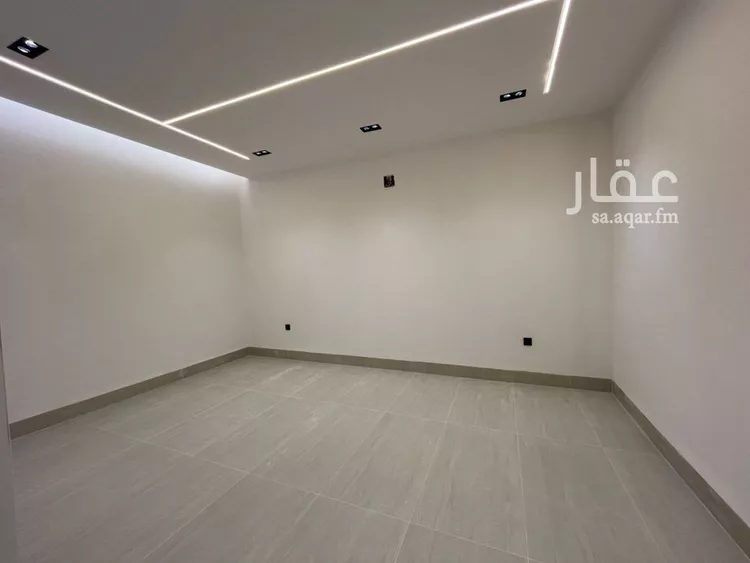 شقة للبيع في شارع الحويمة, حي عكاظ, مدينة الرياض, منطقة الرياض صورة 4