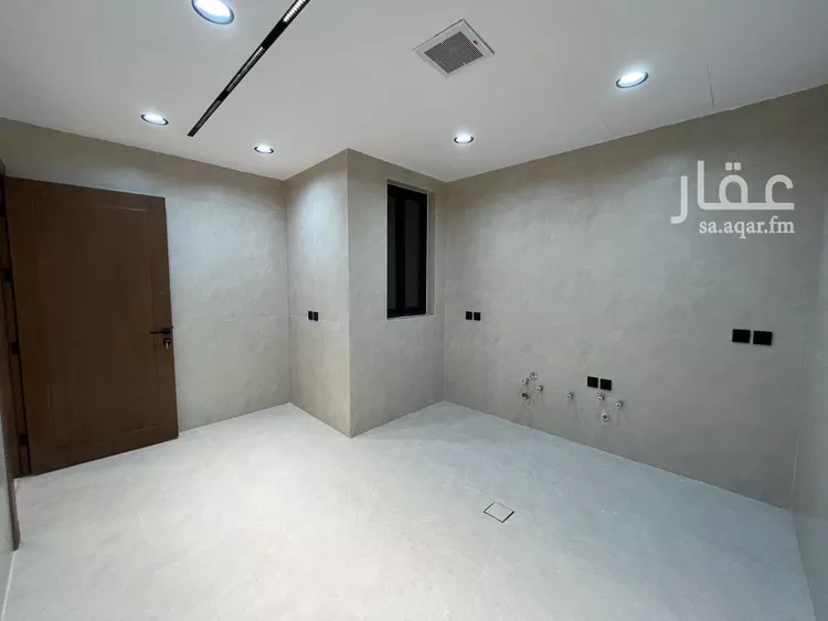 دور للبيع في شارع محيي الدين النيسابوري, حي بدر, مدينة الرياض, منطقة الرياض صورة 4