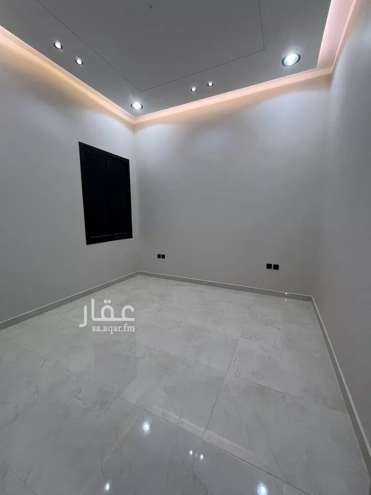 Floor for Sale in Riyadh Tuwaiq صورة 3