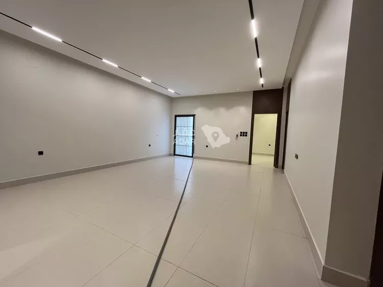 Floor for Sale in Riyadh Dhahrat Namar 8