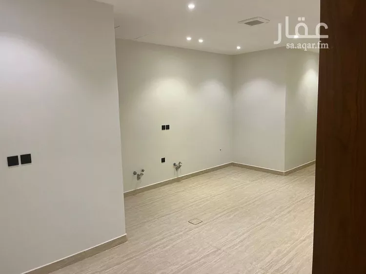 فيلا للبيع في شارع علي السنهوري, حي العوالي, مدينة الرياض, منطقة الرياض صورة 5