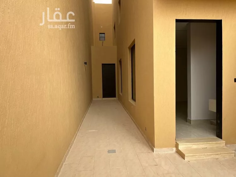 فيلا للبيع في شارع زينب الثقفية, حي العوالي, مدينة الرياض, منطقة الرياض صورة 2