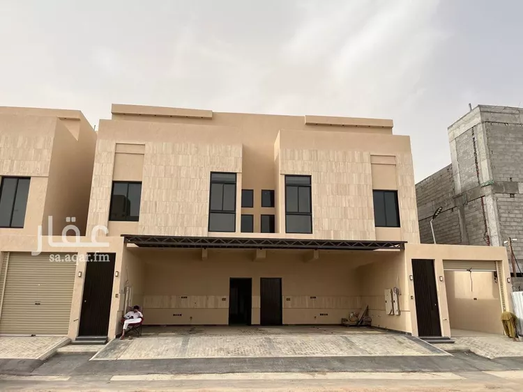 دور للبيع في شارع بلال بن رباح, حي طويق, مدينة الرياض, منطقة الرياض 1 صورة