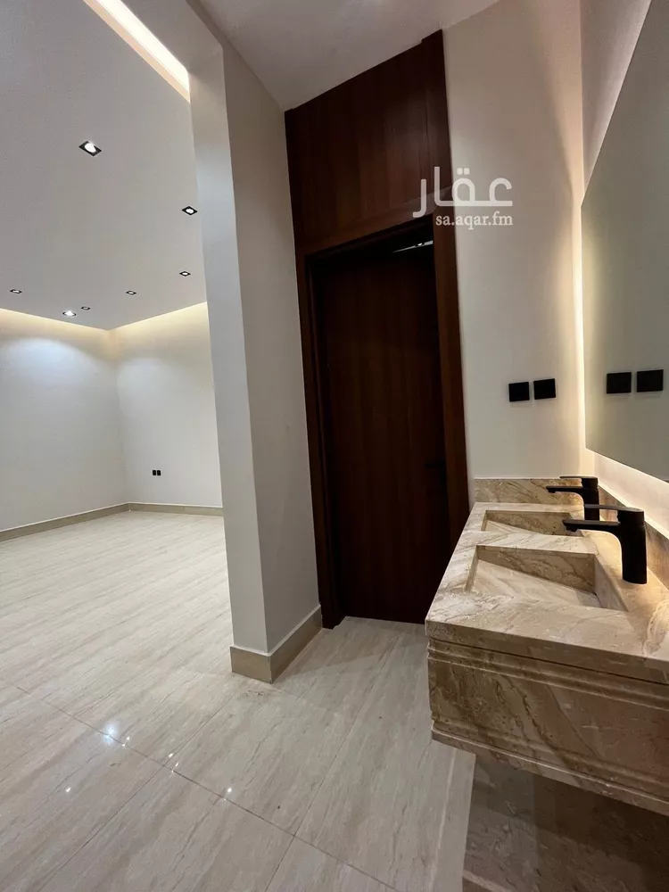 دور للبيع في شارع عروة بن أذينة, حي الزهرة, مدينة الرياض, منطقة الرياض 11