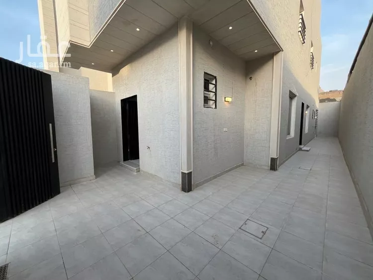 دور للبيع في شارع البادر, حي الشفاء, مدينة الرياض, منطقة الرياض صورة 4