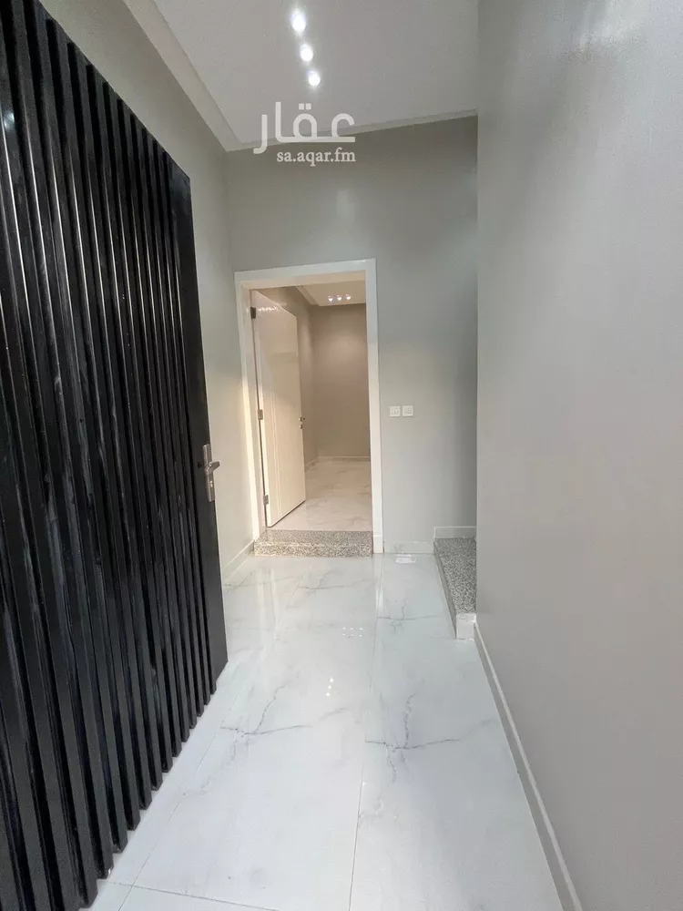 دور للبيع في شارع البادر, حي الشفاء, مدينة الرياض, منطقة الرياض صورة 2