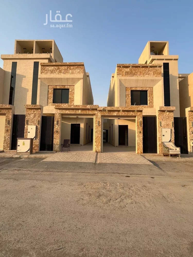 دور للبيع في شارع الحريق, حي ديراب, مدينة الرياض, منطقة الرياض