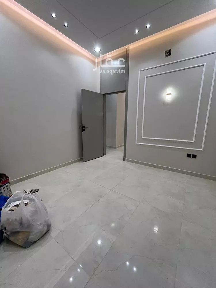 Floor for Sale in Riyadh Tuwaiq صورة 5