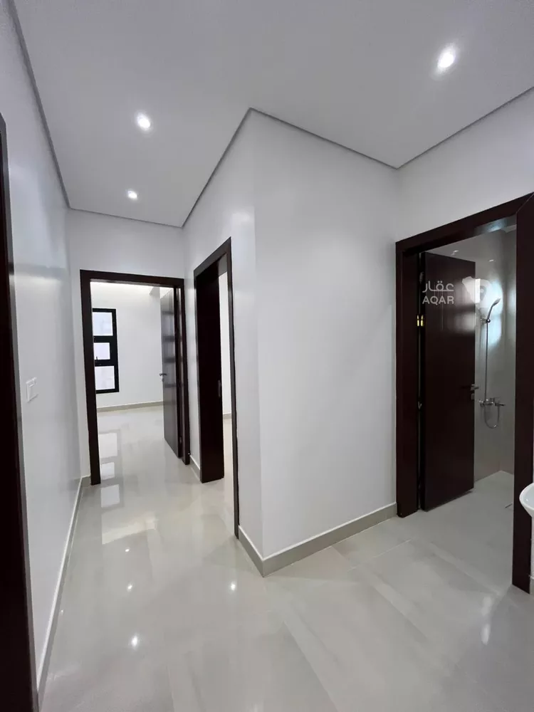 دور للبيع في شارع ابن الزهري, حي الشفاء, مدينة الرياض, منطقة الرياض صورة 3
